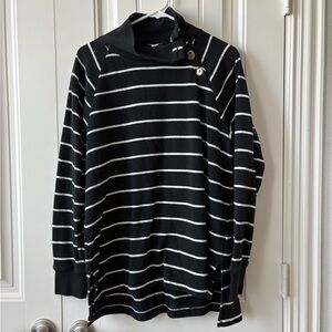 J Crew Factory Black & White Striped Button-Shoulder Long Sweatshirt.   Medium.